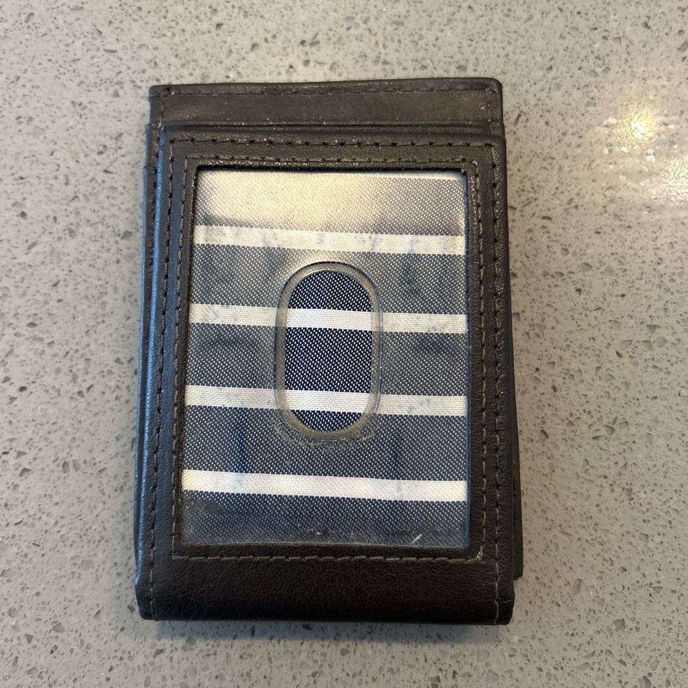 Nautica Brown Leather Wallet - Picture 2 of 4